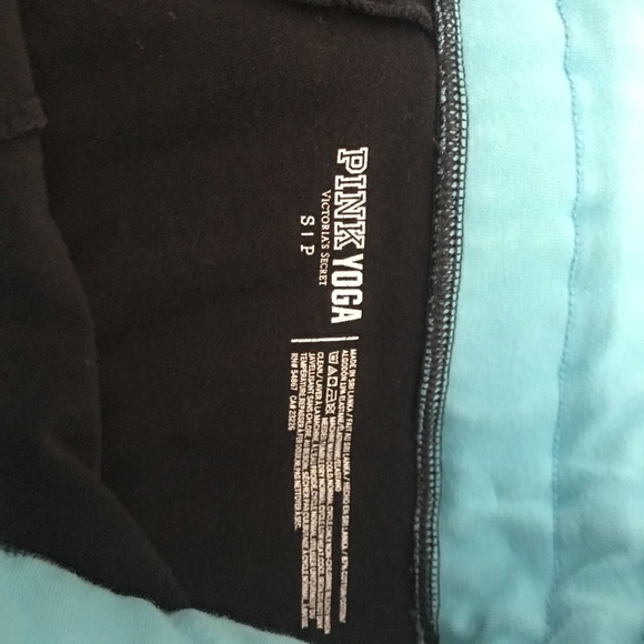 VA PINK YOGA PANTS SIZE SMALL - Picture 3 of 3